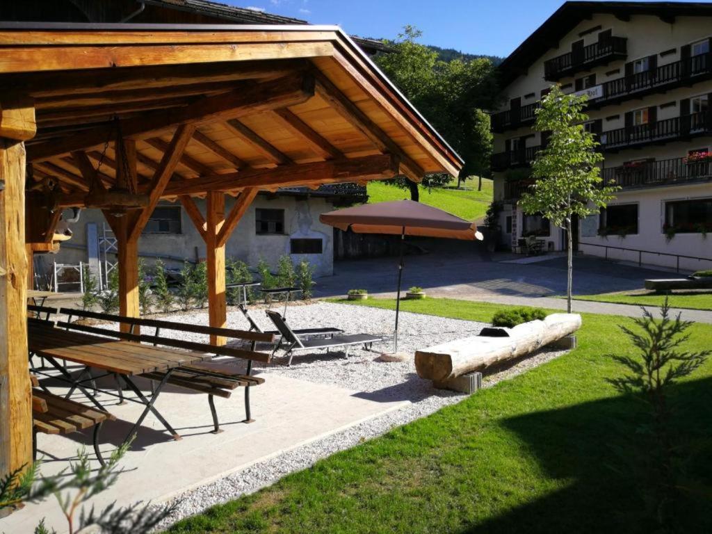 Ferienwohnung Rosengarten Am Manoetscherhof Karneid Exterior foto